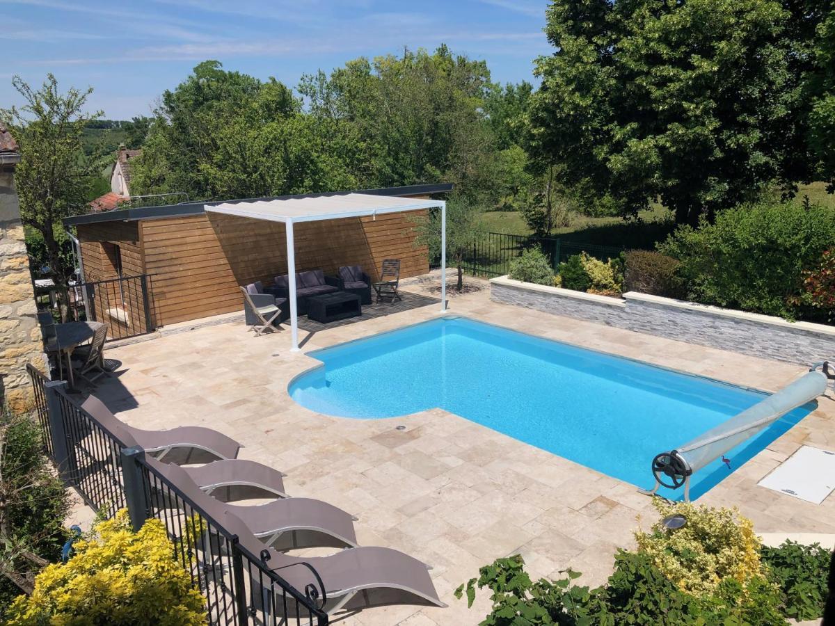 Saint-Maurice-le-Vieil Le Rouge & Blanc Bed & Breakfast エクステリア 写真
