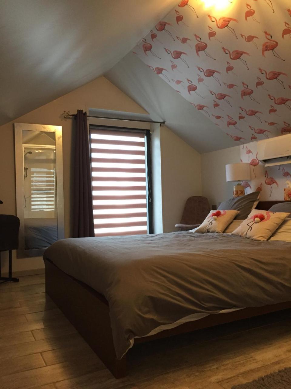 Saint-Maurice-le-Vieil Le Rouge & Blanc Bed & Breakfast エクステリア 写真